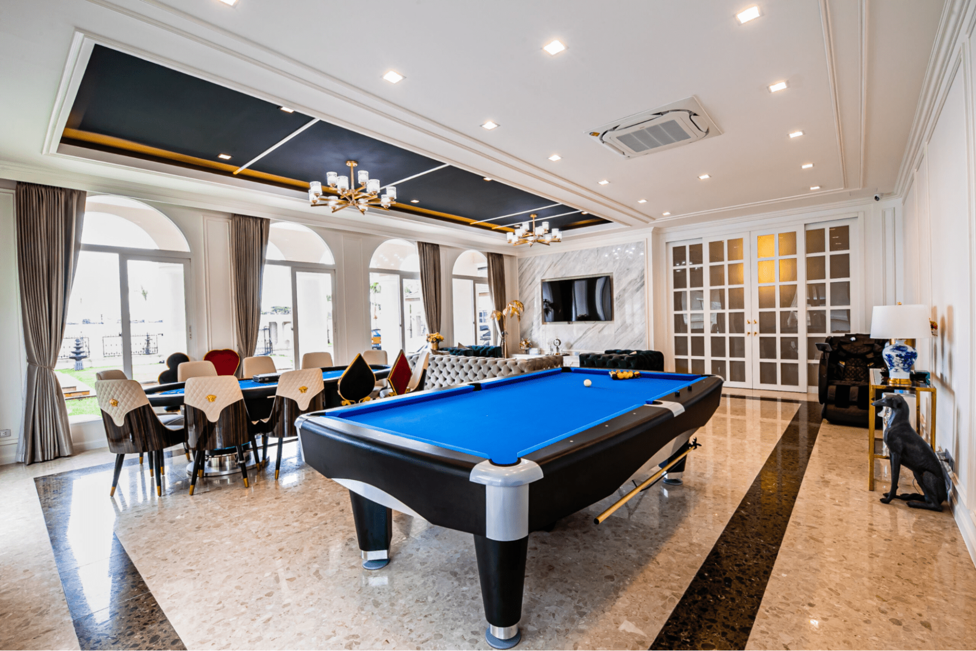 ตัวอย่างผลงานของ บริษัทตกแต่งภายใน Glam Studio ที่บ้านส่วนตัวของคุณบาส
